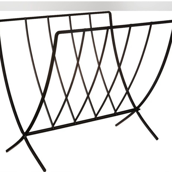 Black Metal Magazine Rack - Picture 2 of 11